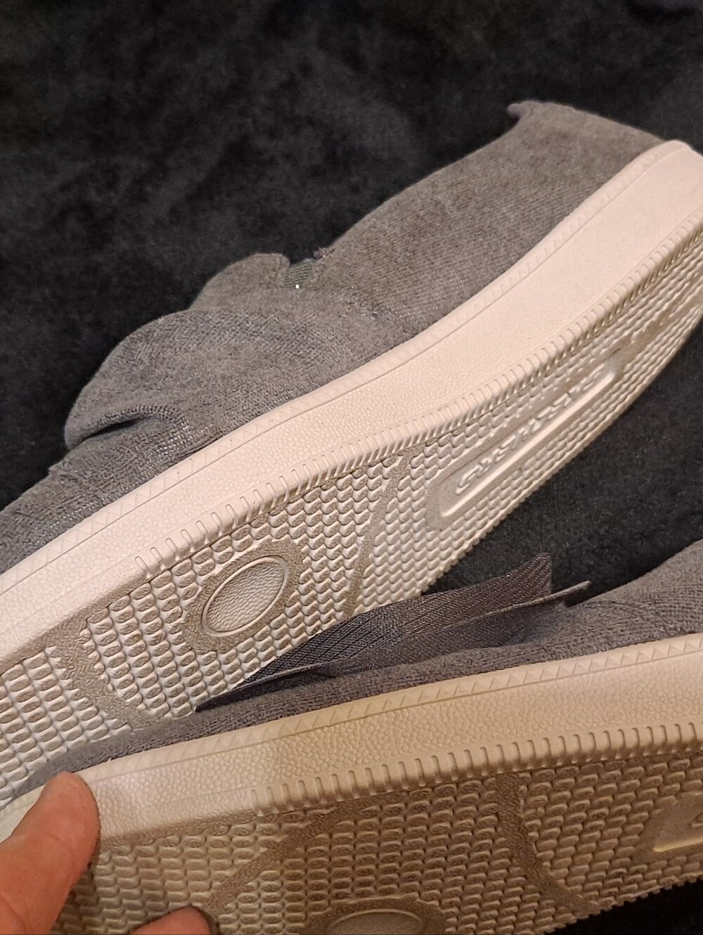 Skechers Lightweight Gray Knit Slip-On Women's Sneakers With Bow. Sz 9.5 - Picture 4 of 9